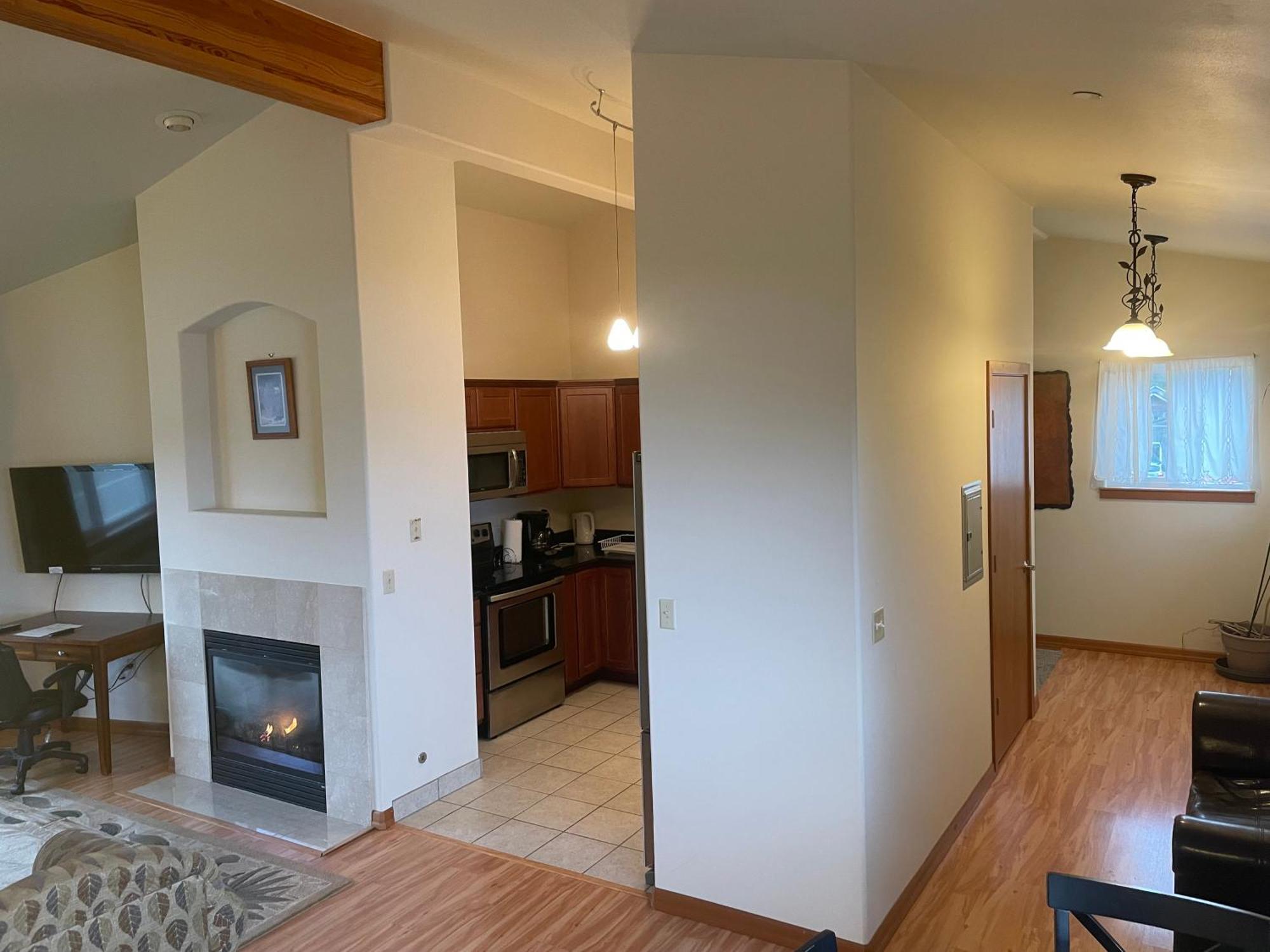 Oceanfront Allyn Apartment Bagian luar foto