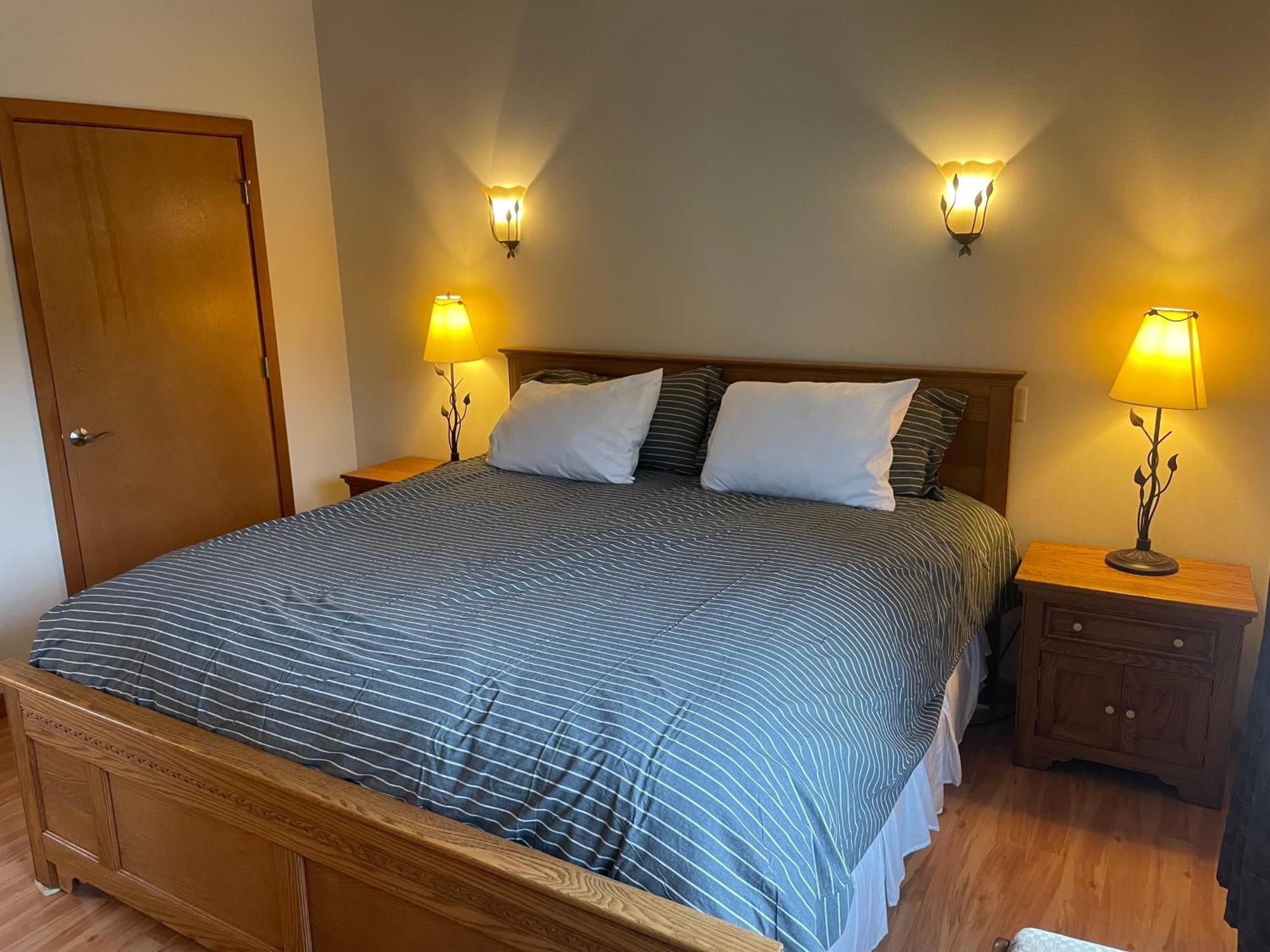 Oceanfront Allyn Apartment Bagian luar foto